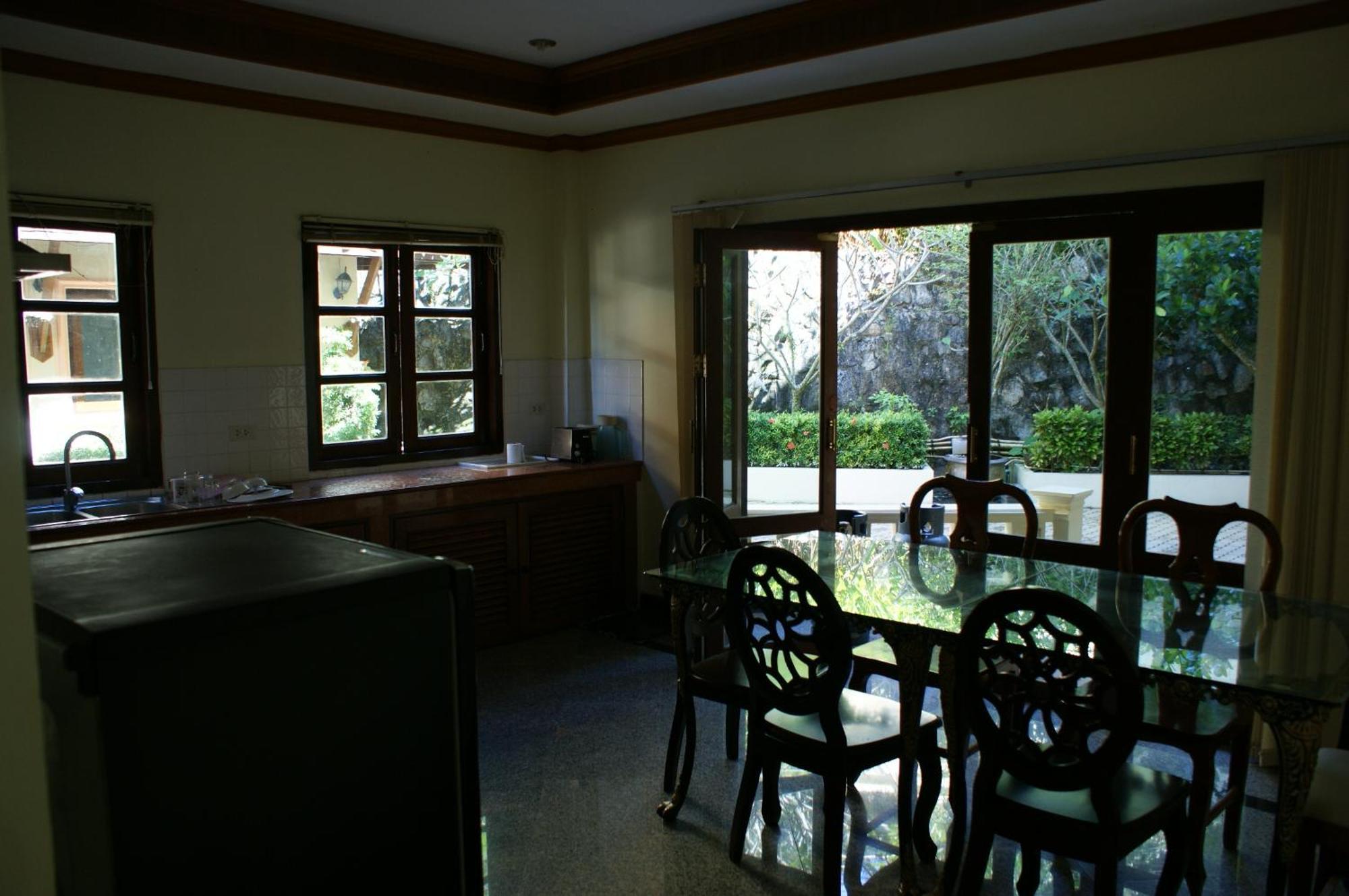 Prince Edouard Apartments & Resort Sha Extra Plus Patong Eksteriør bilde