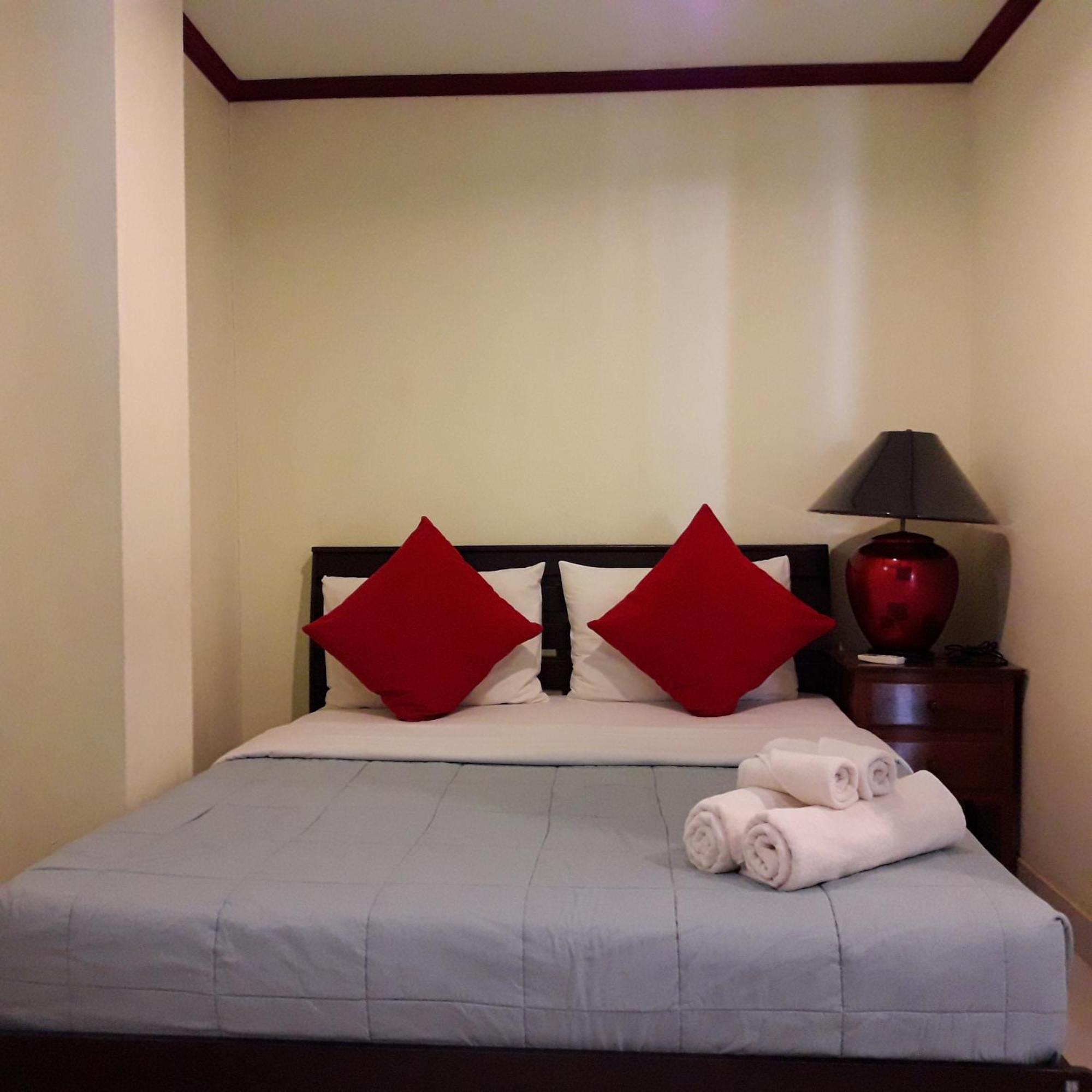Prince Edouard Apartments & Resort Sha Extra Plus Patong Eksteriør bilde