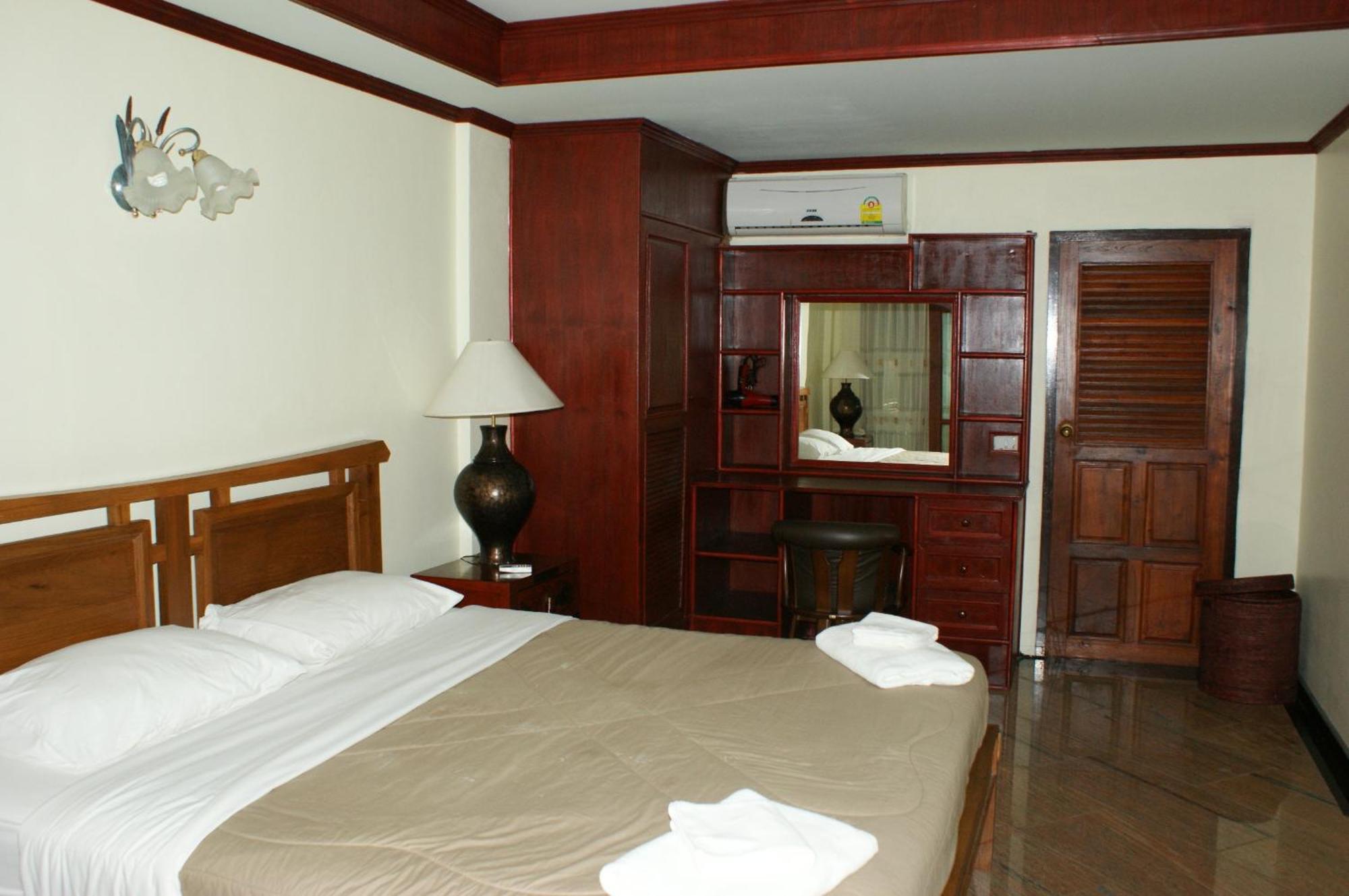 Prince Edouard Apartments & Resort Sha Extra Plus Patong Rom bilde